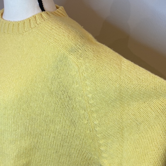 Vintage Womens oversized wool crewneck sweater yellow normcore gorpcore - Picture 5 of 8
